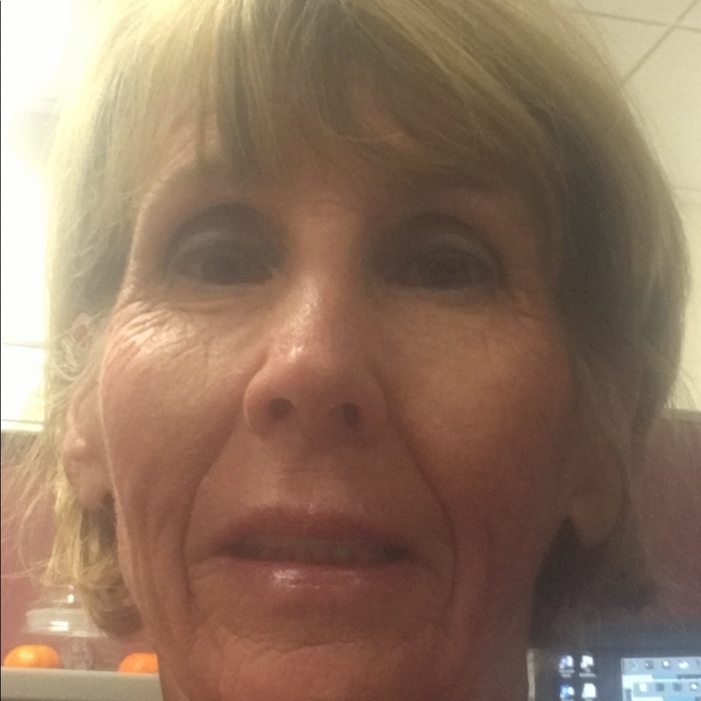 Meet your Posher, Michele